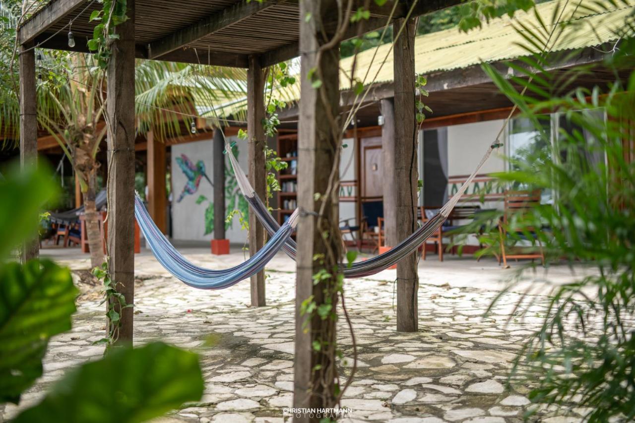 Hotel Gringo Perdido Эль-Ремате Экстерьер фото