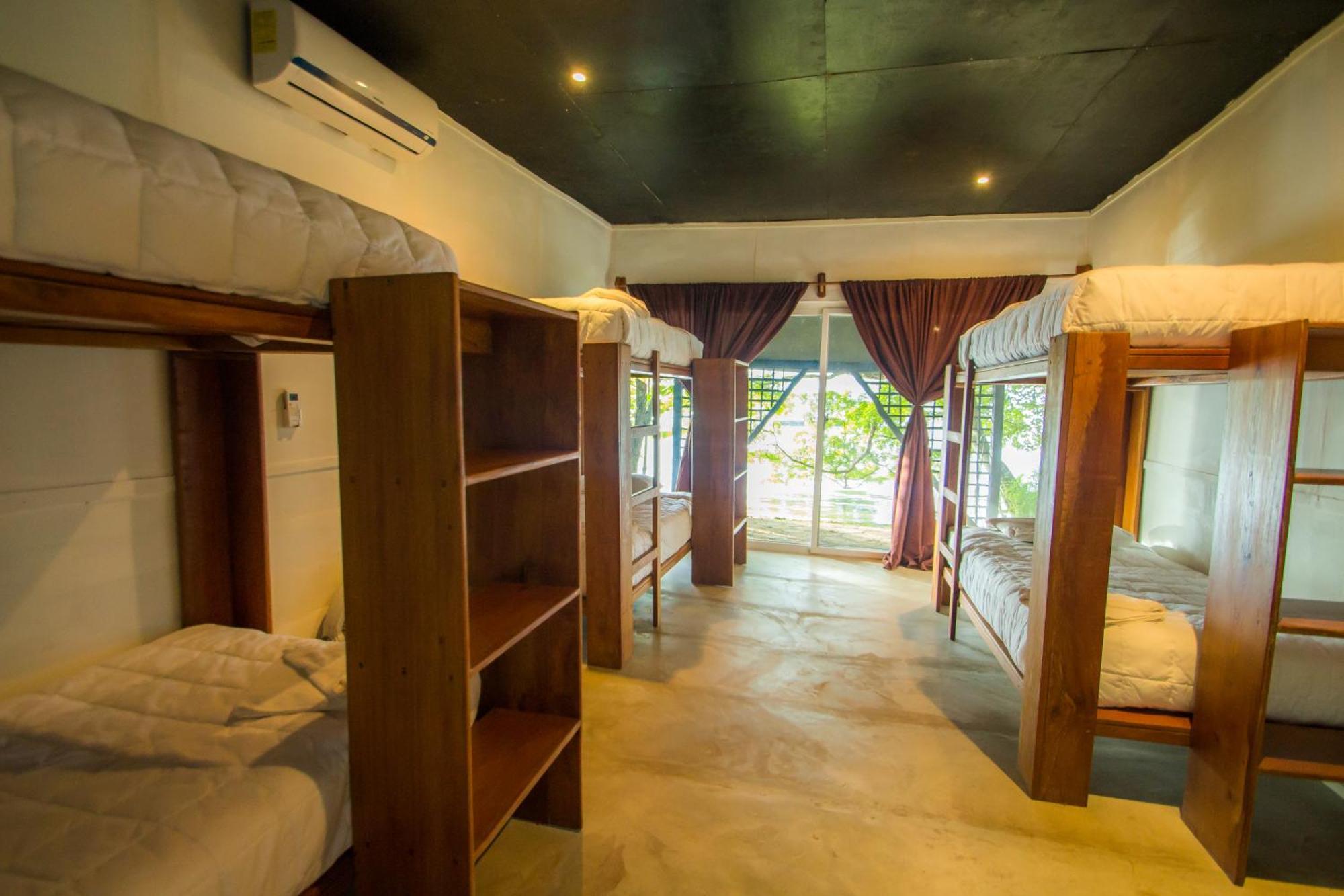 Hotel Gringo Perdido Эль-Ремате Номер фото