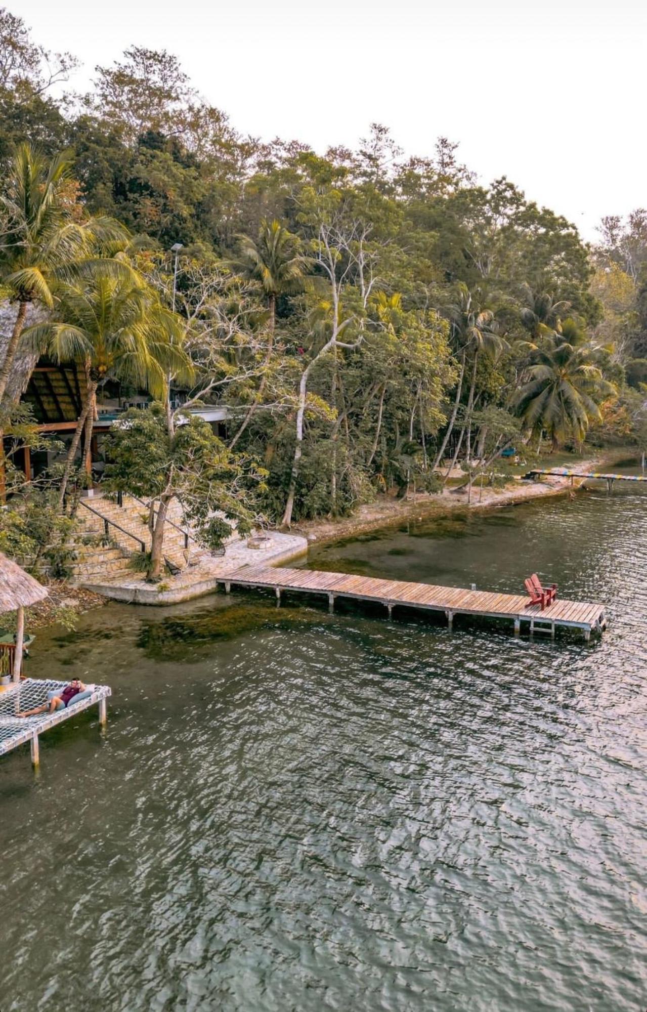 Hotel Gringo Perdido Эль-Ремате Экстерьер фото